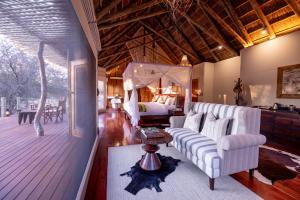 Evolve Back Gham Dhao Lodge Tent Interior