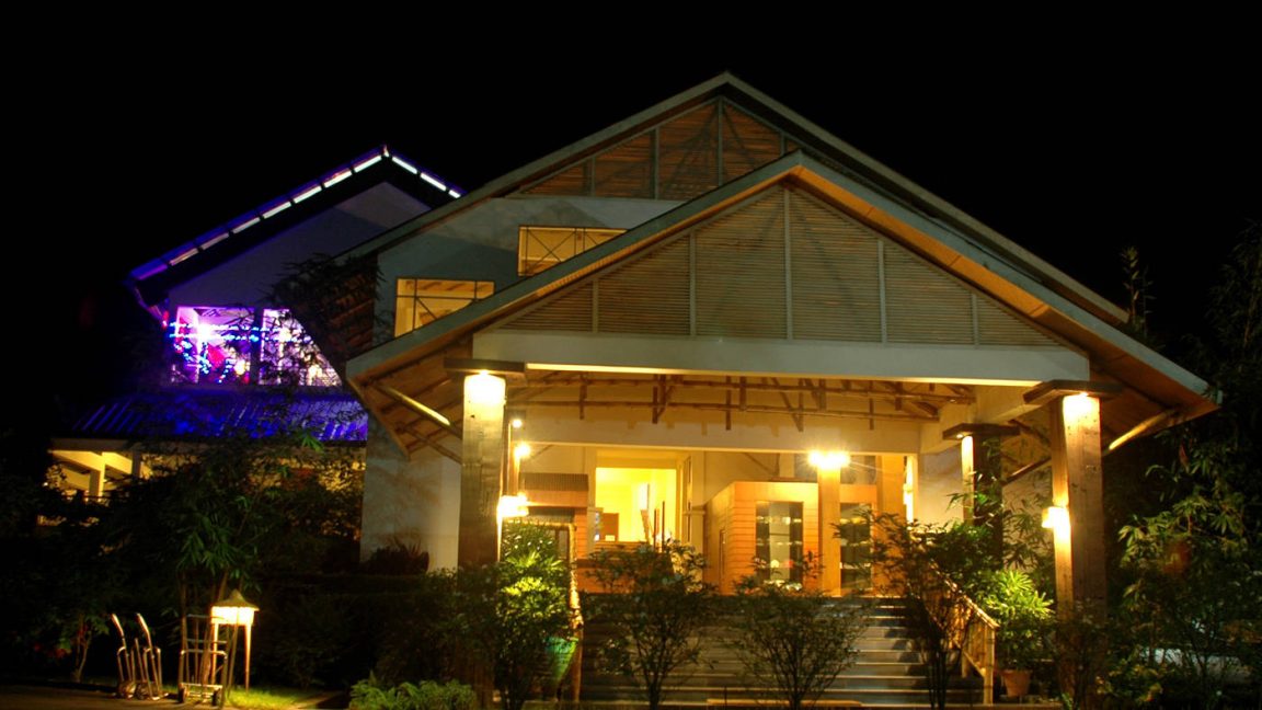 Iora Retreat View