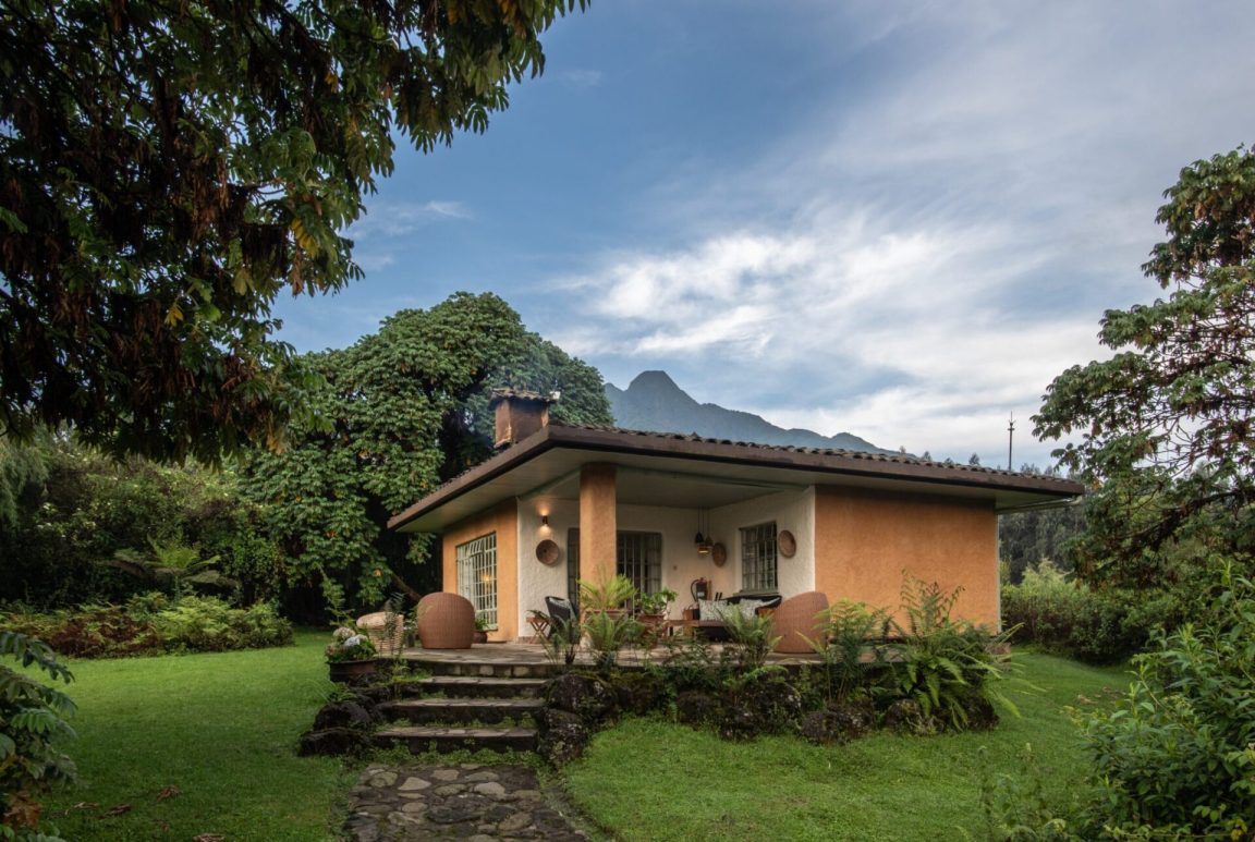 Sabyinyo Silverback Lodge Room