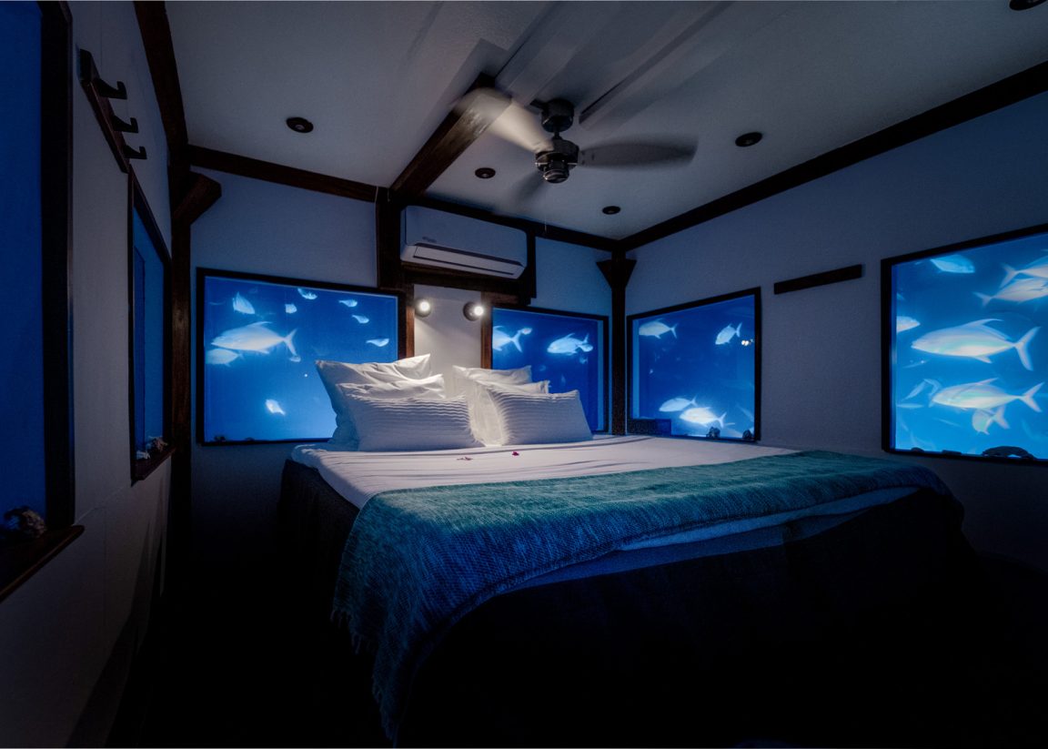 Under Water Rooms