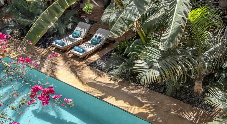 La Sultana Pool