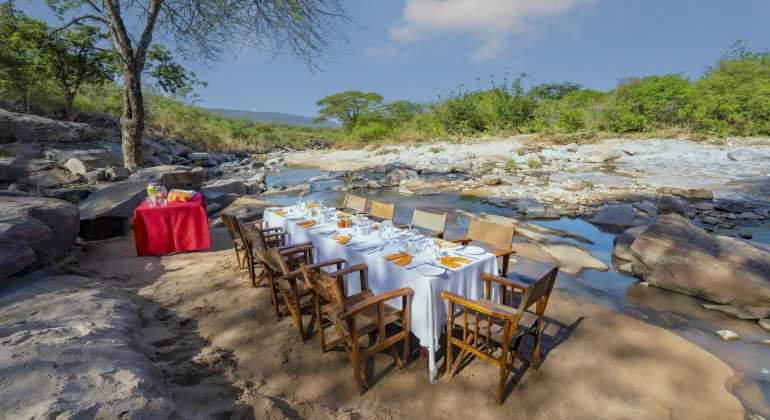 Instinct Of The Mara Outdoor Lunch