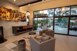 The Elegant Guesthouse Lounge
