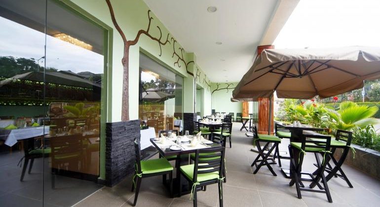 Best Western Premier Garden Hotel