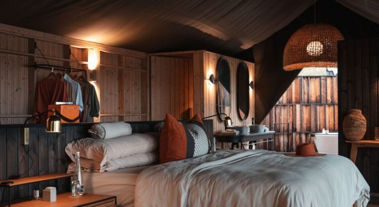 Kiri Camp Rooms