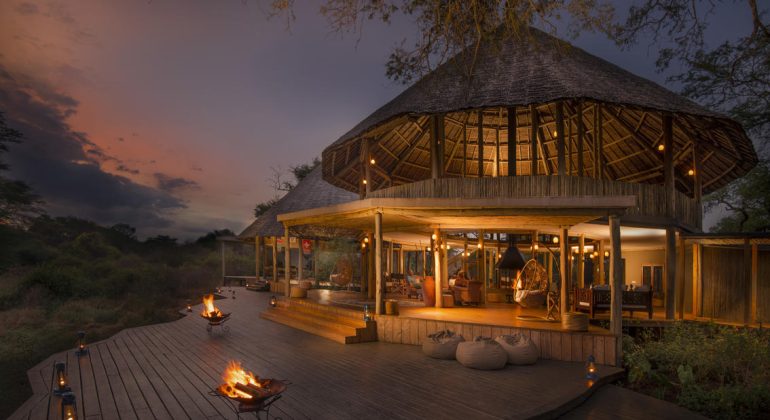 Chyulu Lodge Deck