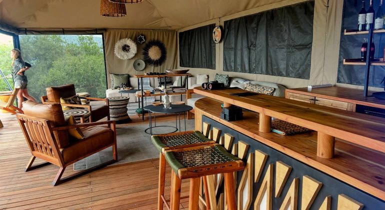 Karenge Bush Camp Lounge