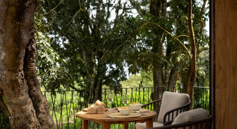 Lemala Osonjoi Lodge Ourdoor Dining
