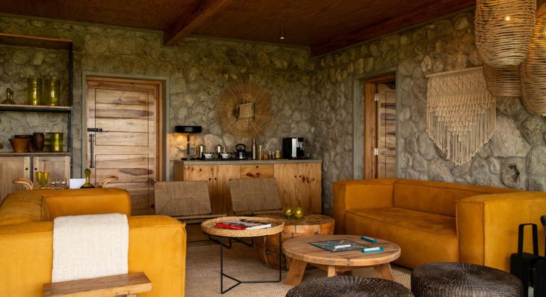 The Retreats At Namiri Plains Lounge