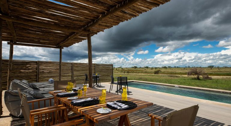 The Retreats At Namiri Plains Pool