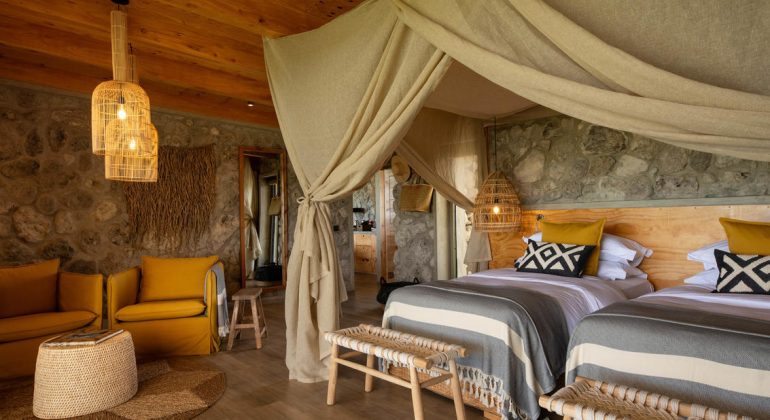 The Retreats At Namiri Plains Rooms