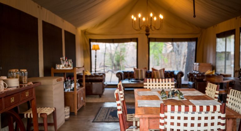 Zingweni Vlei Dining