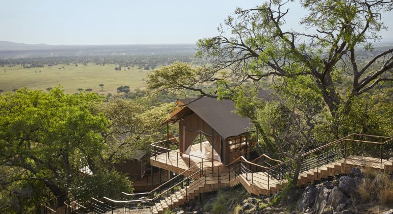 Laba Grumeti Art Lodge Deck