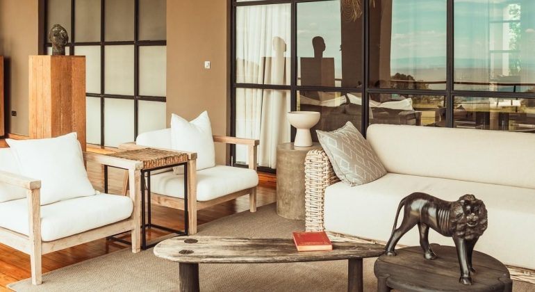 Loirien Villa Common Area